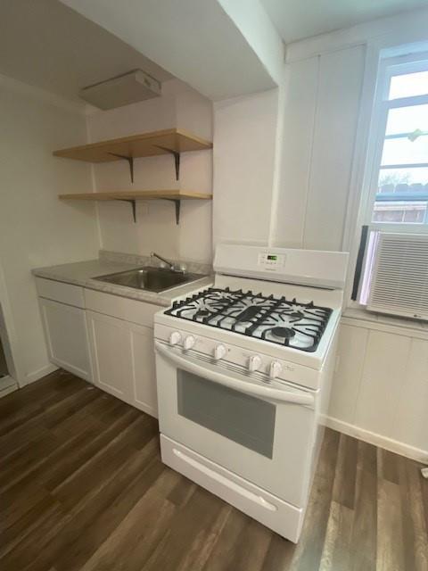 Foto del edificio - 7110 McHenry St