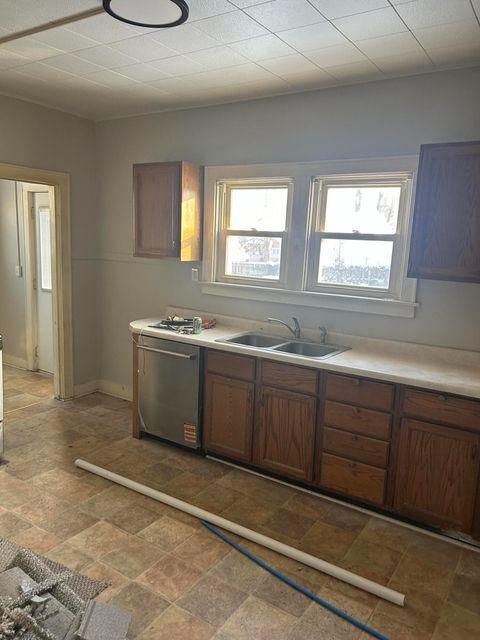 Building Photo - 253 S Greenwich St