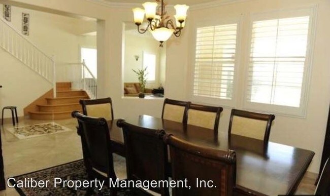 Foto del edificio - 5 br, 4 bath House - 16372 Basswood Lane