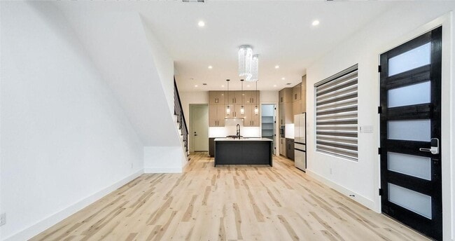 Foto del edificio - 2318 Arroyo Ave