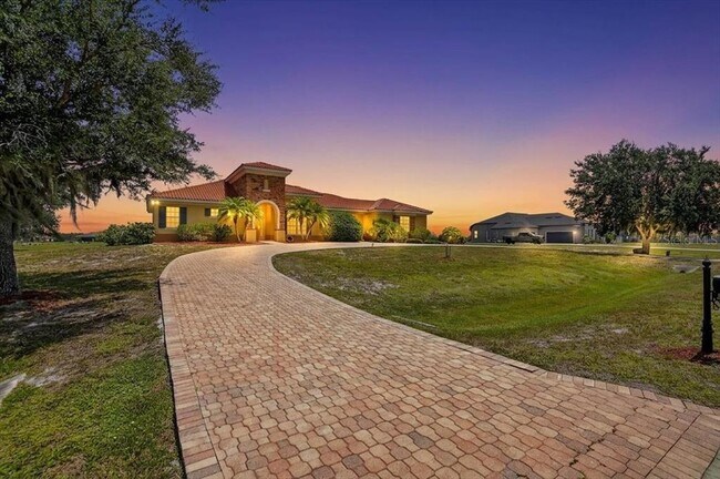 Building Photo - 5218 Lake Toscana Dr