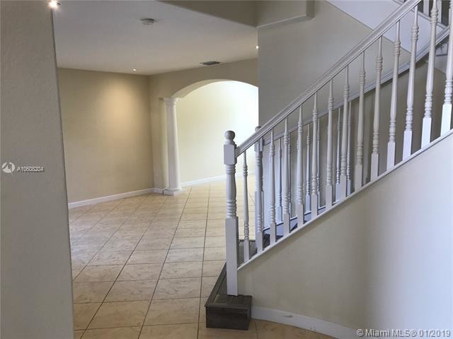 Foto del edificio - 7646 SW 193rd Ln