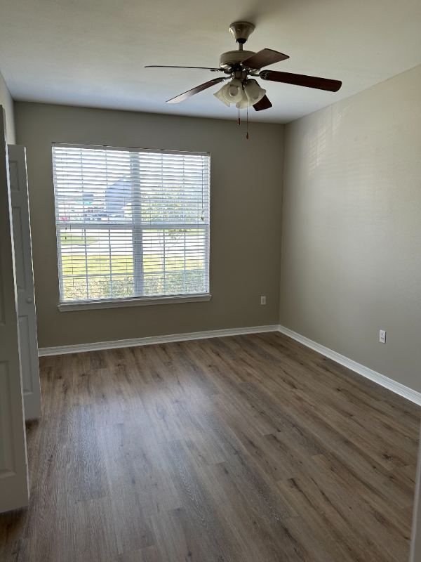 Foto del edificio - 316 Peoria Blvd