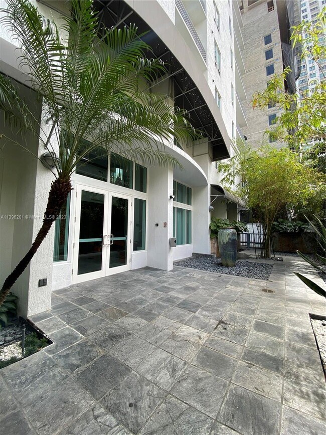Foto del edificio - 234 NE 3rd St