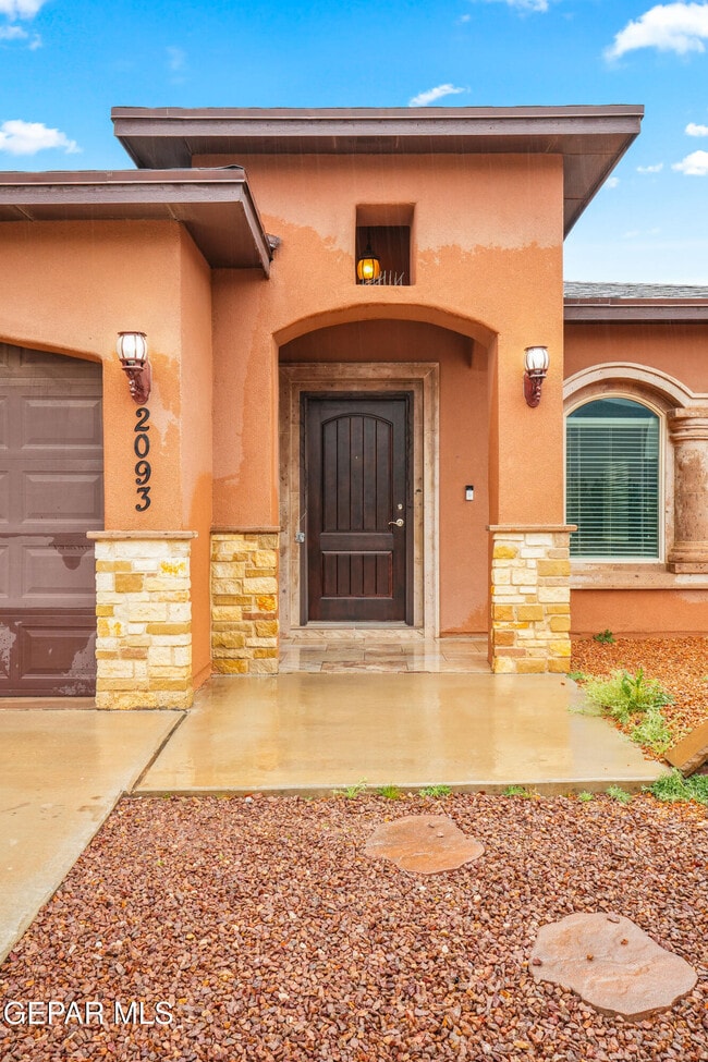 Foto del edificio - 2093 Charles Horak