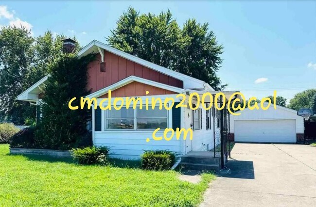 Foto del edificio - 3499 Maple Ave