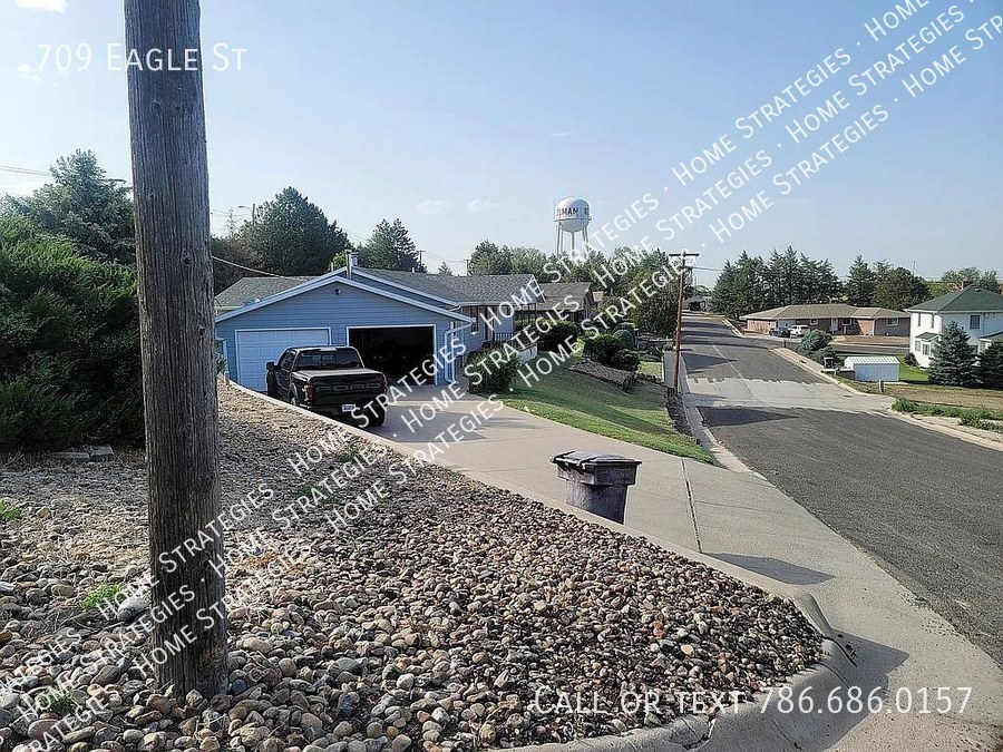 Foto principal - Rent to Own Ranch Home with $14,000 Down -...