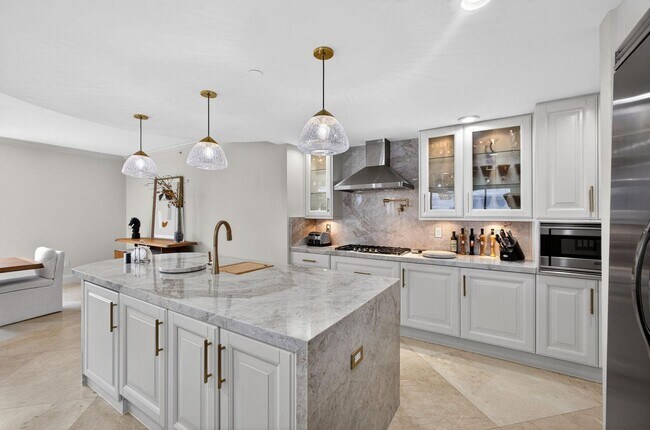 Foto del edificio - 3800 N Ocean Dr