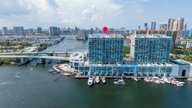 Foto del edificio - 400 Sunny Isles Blvd
