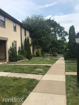 Foto del edificio - 3 br, 1.5 bath Townhome - 101 Hopkins Ct