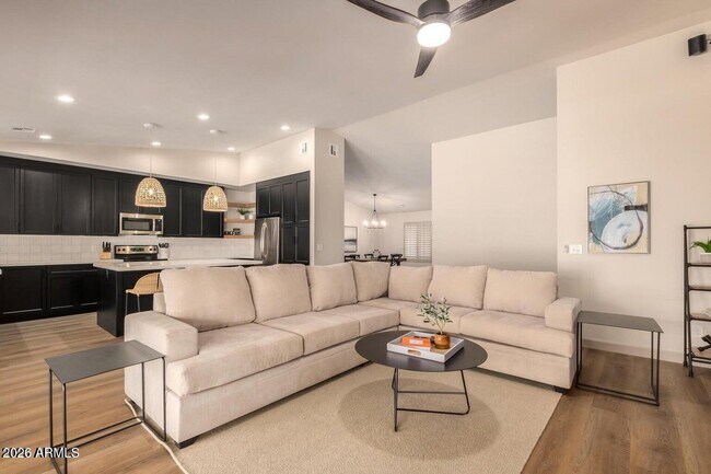 Foto del edificio - 15805 N 60th Way