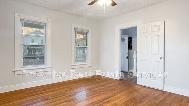 Foto del edificio - 2728 E Virginia Beach Blvd