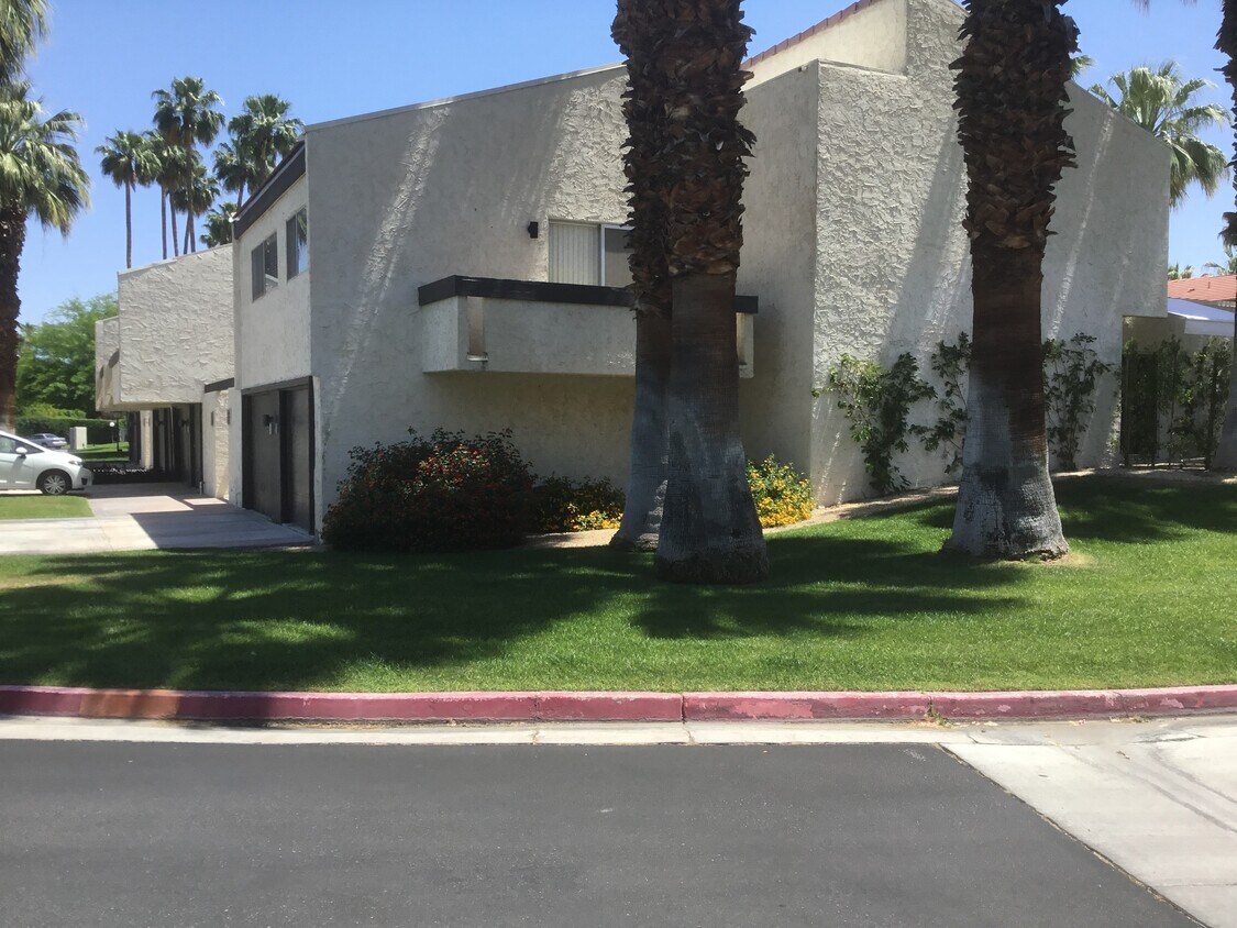 Primary Photo - 1312 S Camino Real