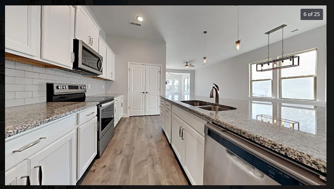 Building Photo - 4114 Cadence Dr