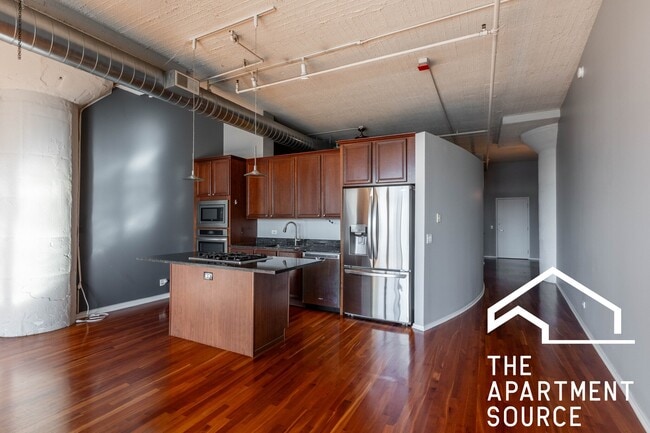 Photo - 1530 S State St Apartment