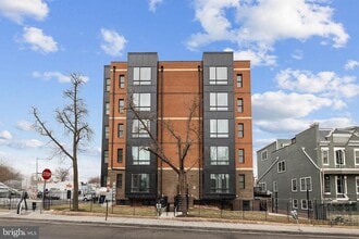 Building Photo - 3517 14th St NW