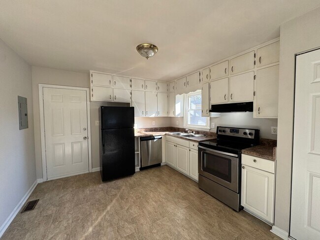 Foto del edificio - 4507 Wesley Dr