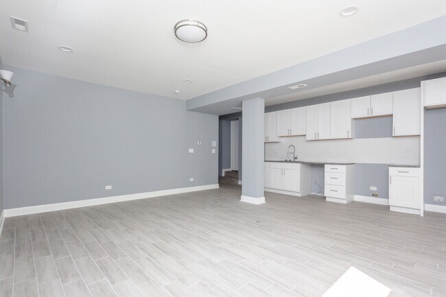 Foto del edificio - 5130 S Greenwood Ave