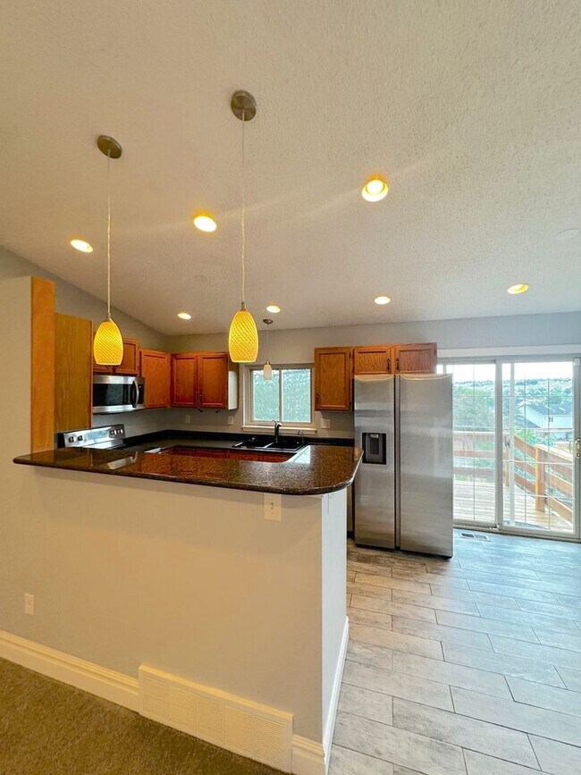 Foto del edificio - 6430 Amethyst Ct