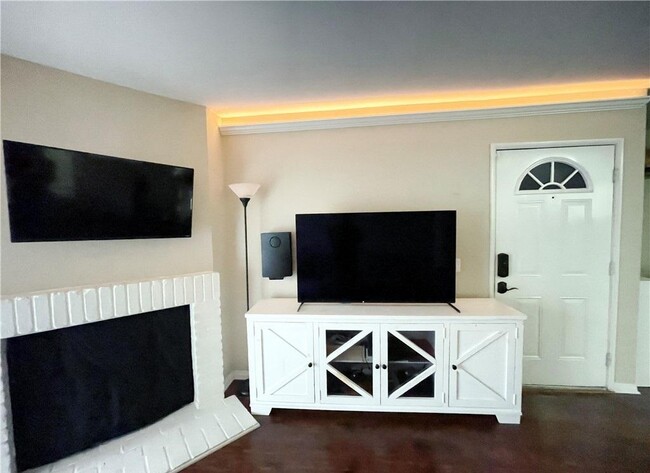 Foto del edificio - 12604 Gladys Retreat Cir, unit 85