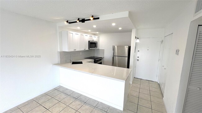 Building Photo - 801 NW 47th Ave