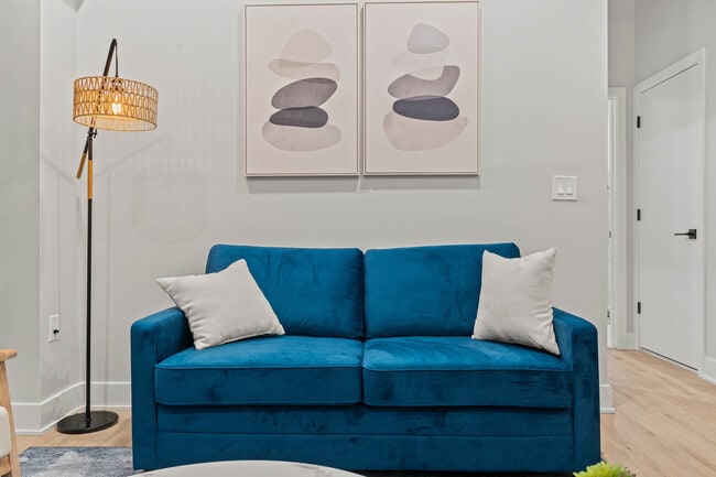 Building Photo - 116 N 15th St