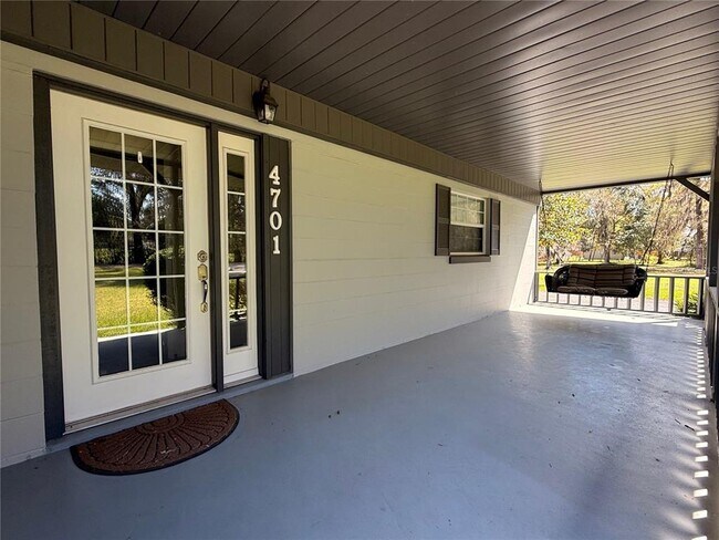 Foto del edificio - 4701 NE 7th Ave