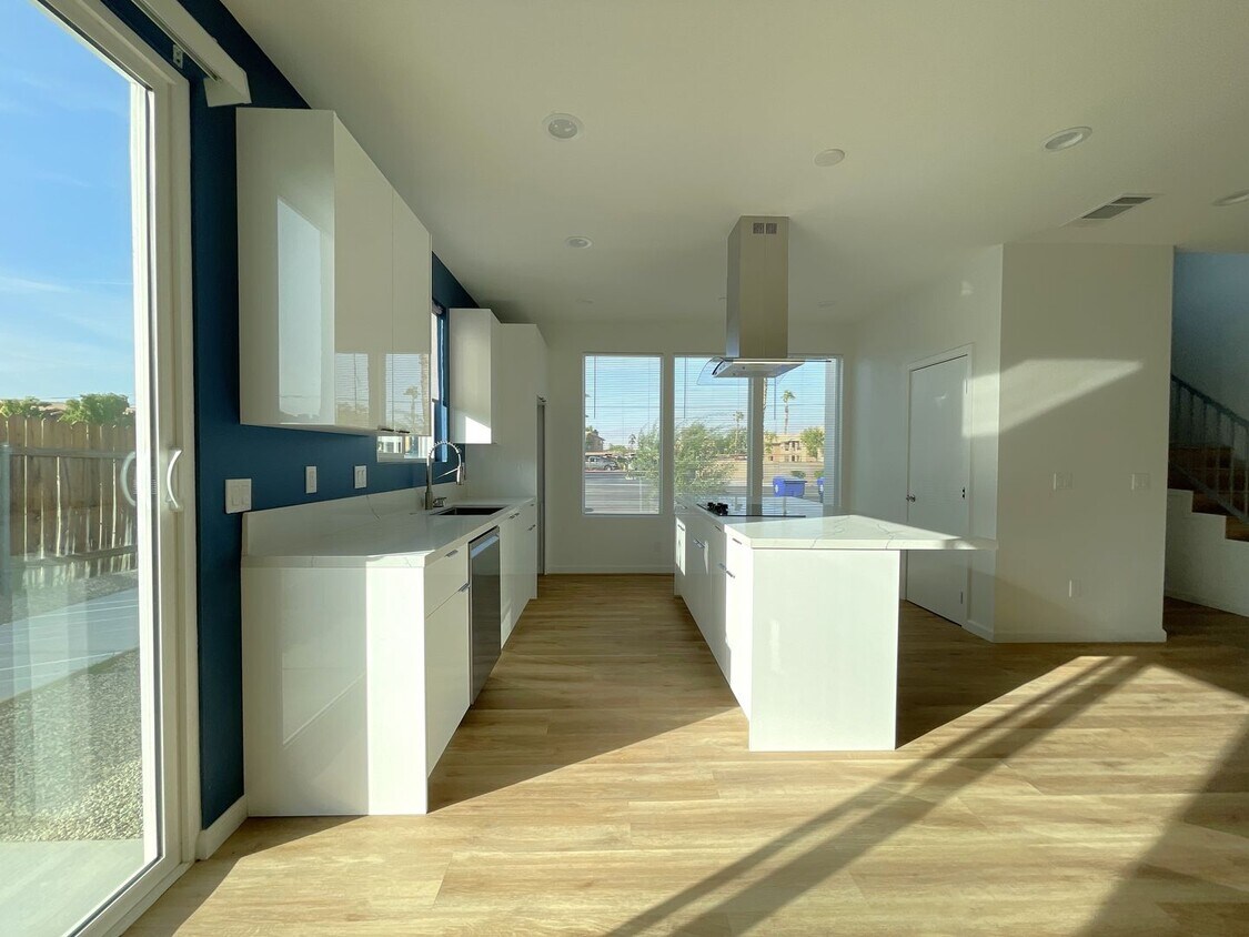 Foto principal - 78763 Ave 42