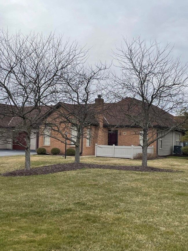 Building Photo - 69 Ashford Dr