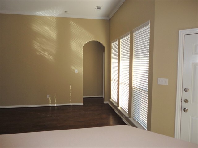 Foto del edificio - 4404 Grassy Glen Drive