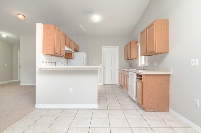 Building Photo - Beautiful 3bed/2bath home FOR RENT in Poin...