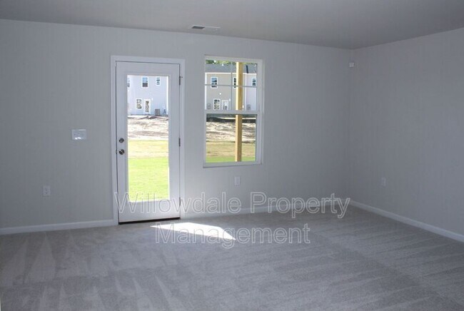 Foto del edificio - 2715 Chert Ln