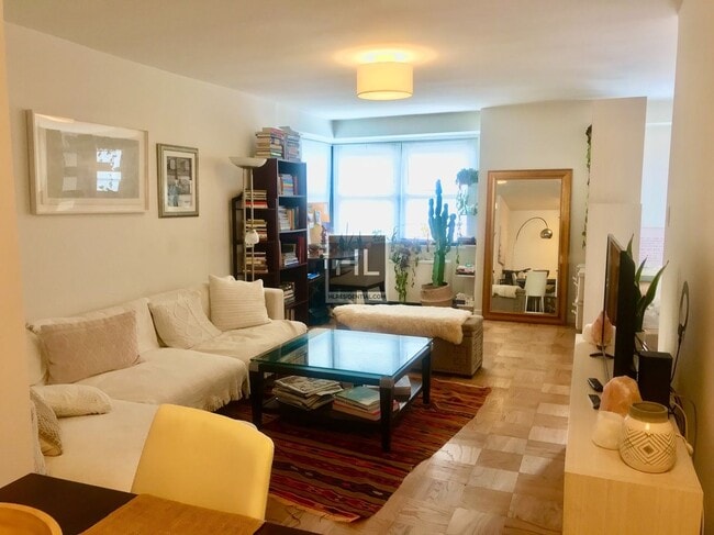 Foto del edificio - E 16 ST