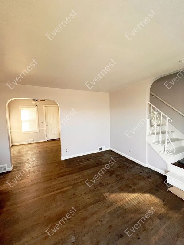 Foto del edificio - 16834 Fairfield St