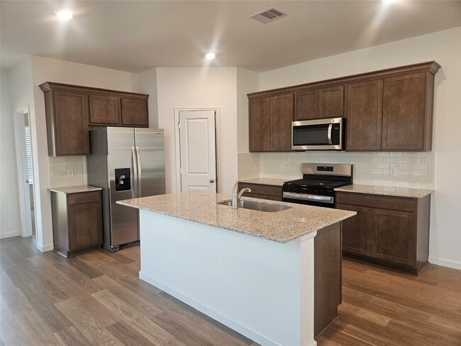 Building Photo - 826 Coffee Ml Ln