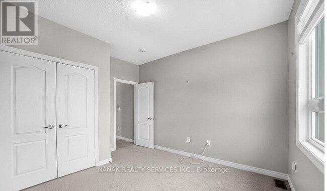 Building Photo - 77 Great Fls Blvd