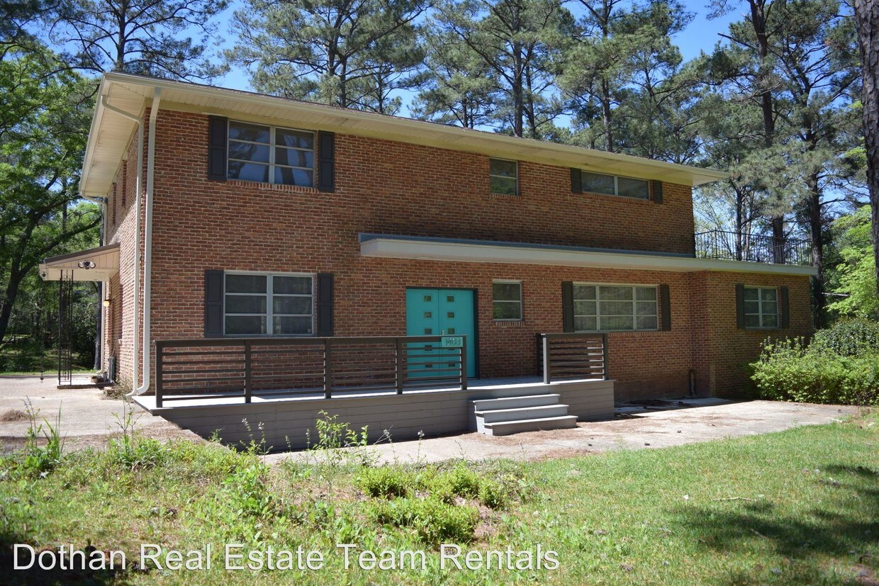 4 br, 3.5 bath House 1403 Haisten Drive House Rental in Dothan, AL