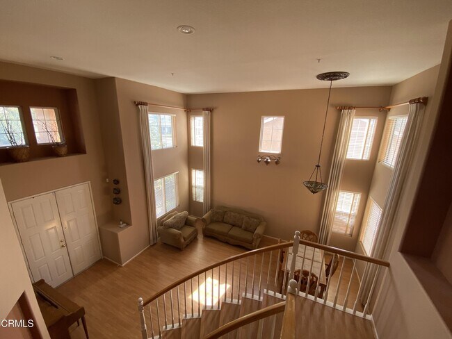 Building Photo - 2041 Indiana Dr