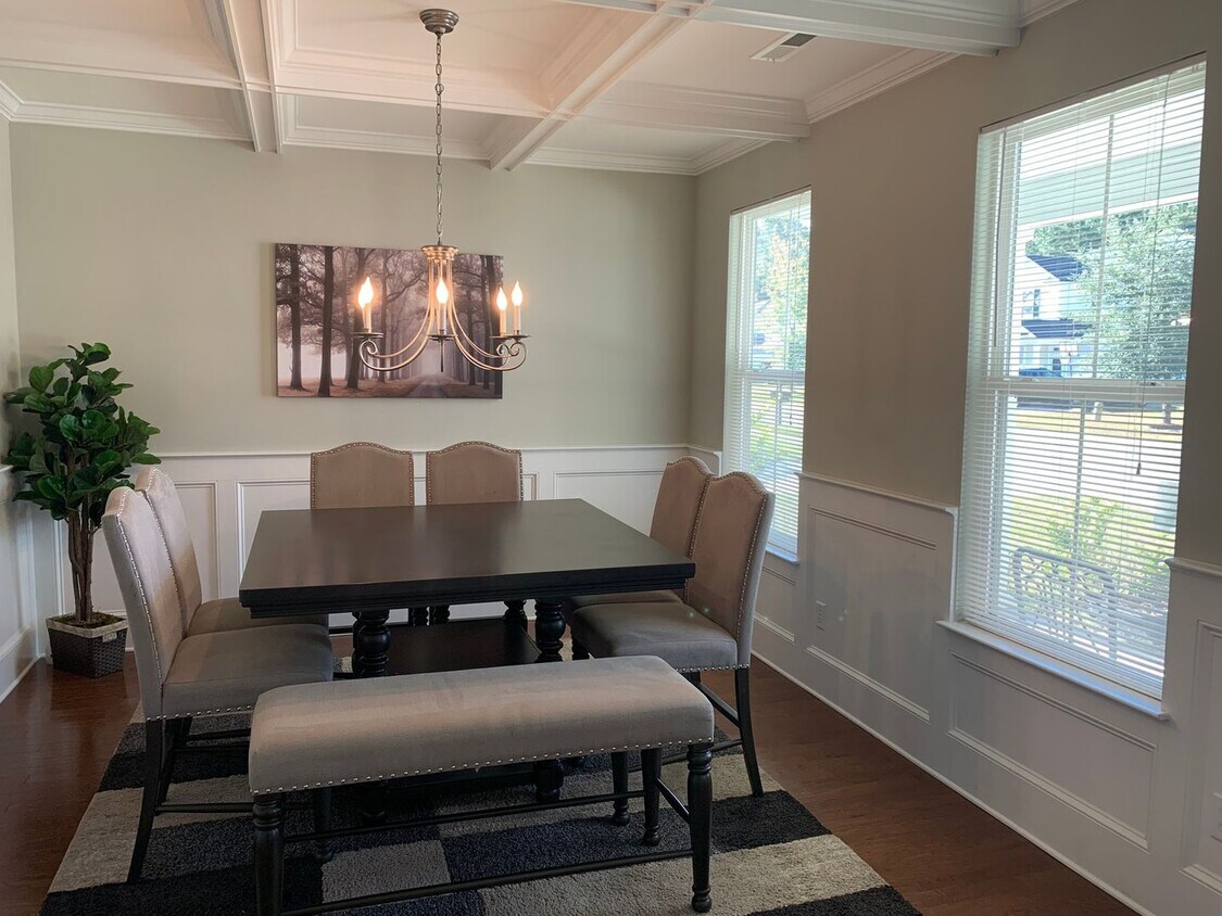 Primary Photo - 4 Bedroom Single Family Home in Summerville