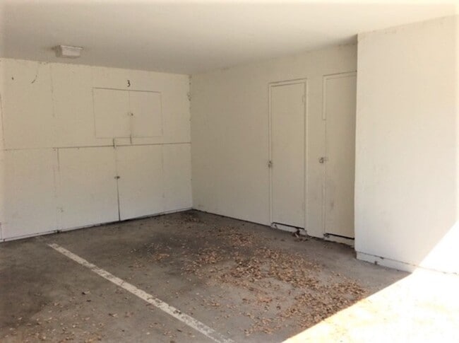 Building Photo - Charming and Cozy 2 Bed 1 Bath Condo in Pleasanton