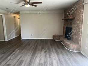 Building Photo - 361 Heirloom Dr