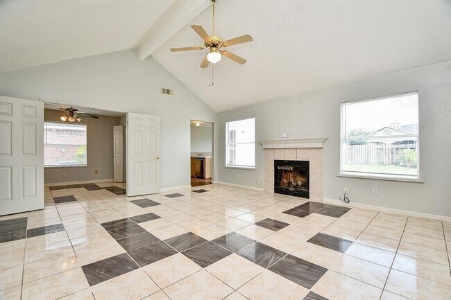 Foto del edificio - 19723 Ridge Falls Ct
