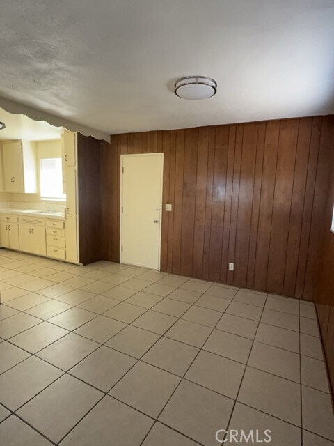 Foto del edificio - 15221 Redondo Dr