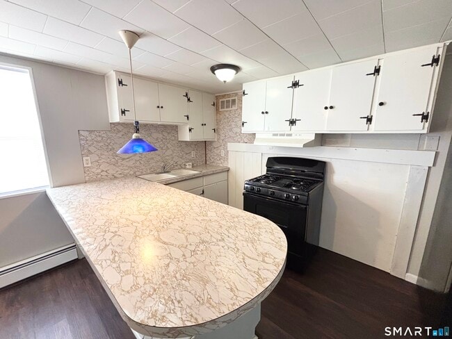 Foto del edificio - 12 Mountain Ave