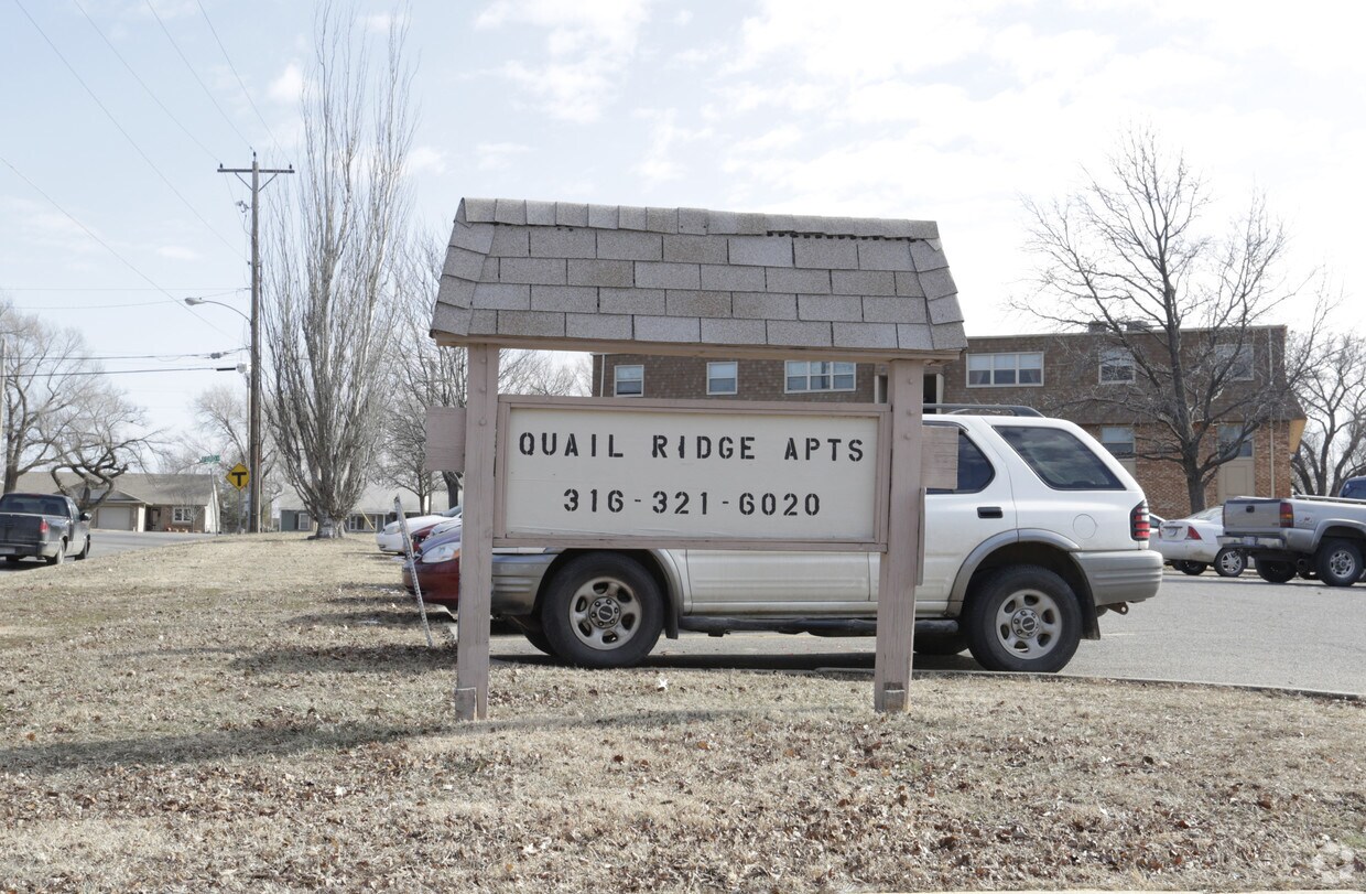Primary Photo - Quail Ridge Apartments