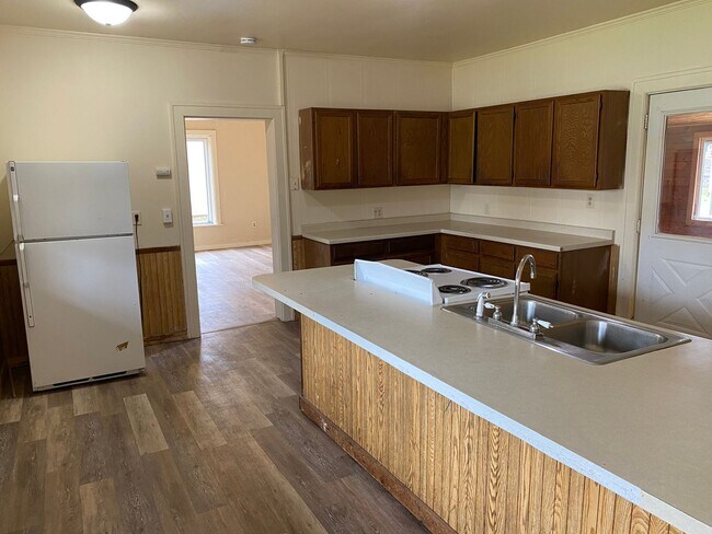 Foto del edificio - 1331 Grand Ave