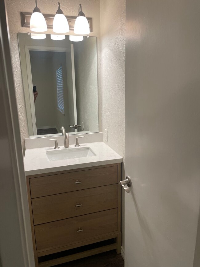 Photo - 6813 Arborbrook Dr House