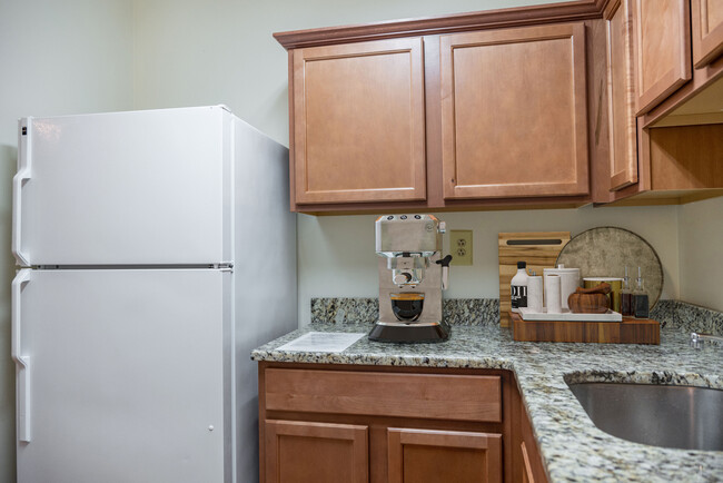 Building Photo - Smyrna Tower Apartments
