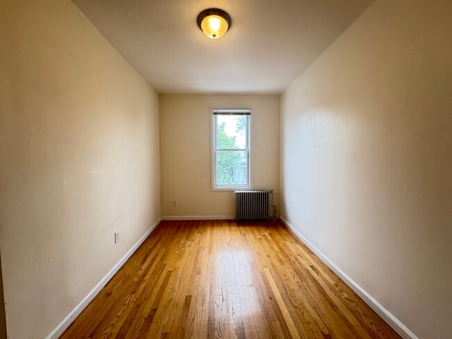 Building Photo - 138 Armstrong Ave