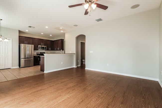 Foto del edificio - 1119 Windton Oak Dr